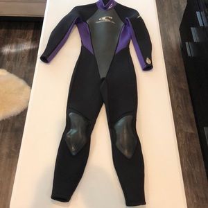 O’Neill Women’s Reactor Back Zip Full Wetsuit